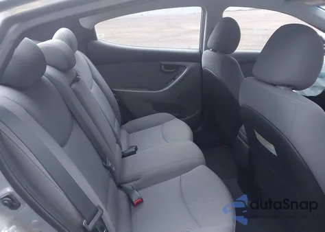 2016 Hyundai Elantra Se из США, поврежденный, VIN 5NPDH4AE5GH700587